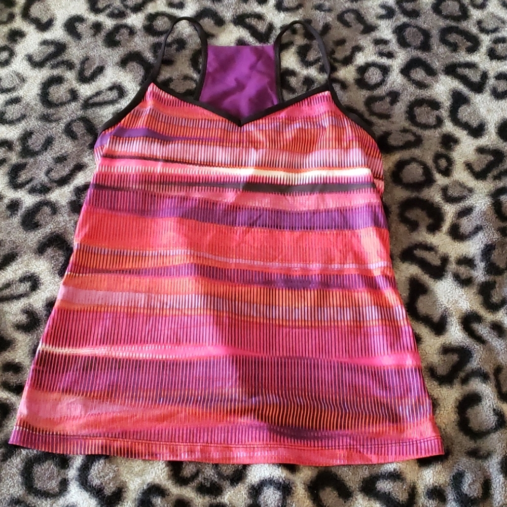 Version sports tank top